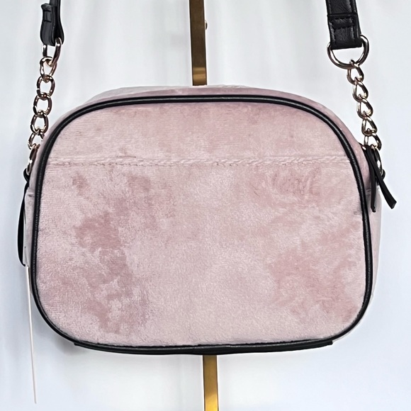 Juicy Couture Light Pink Crossbody Bag with Black Accents - Picture 10 of 13